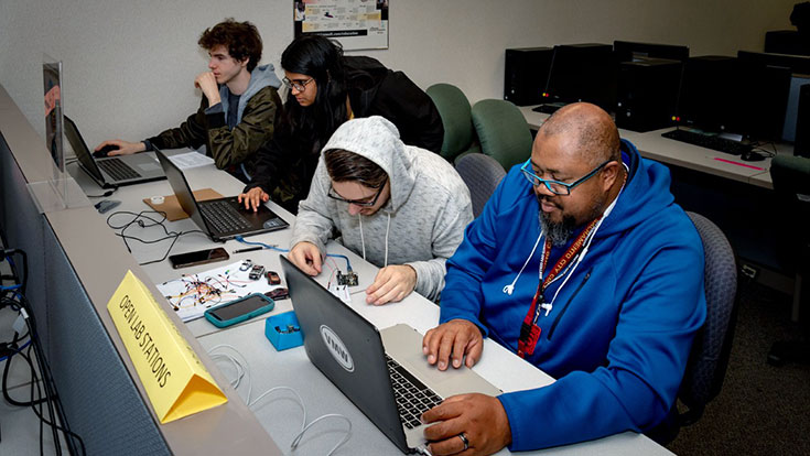 Business and Computer Information Science Labs